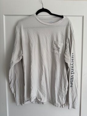 Vineyard Vines Long-Sleeve Pocket Tee with Sleeve Logo